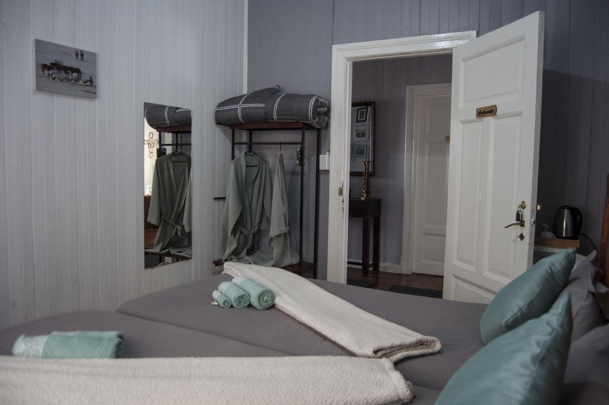 Wildhorses B&B And Self Catering Lüderitz Exterior foto